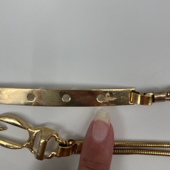 Vintage Snake Link Chain Buckle Closure Women Belt Sz S Disco Gold 1980s 90s - Picture 8 of 10